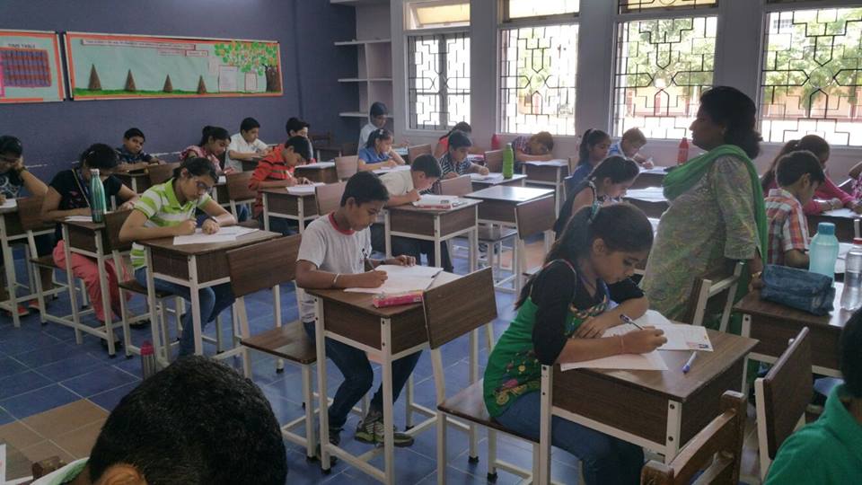 FIITJEE, Patna Fee Structure, Reviews, Admissions at Fraser Road Area